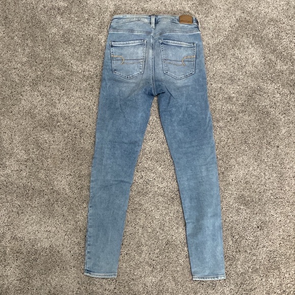 American Eagle Distressed Jeans - Picture 2 of 2